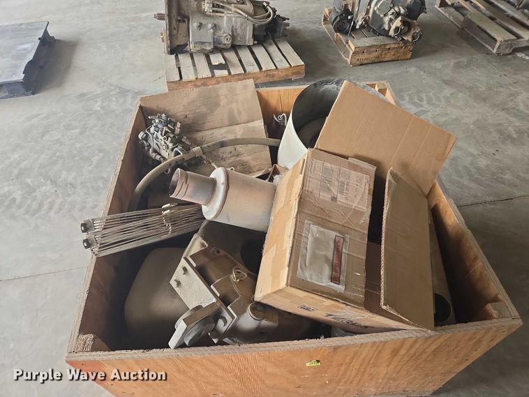 image for item DY1123 (2) engines