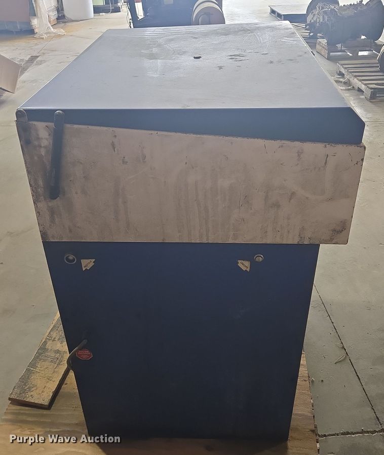 image for item DY1124 System One 500 parts washer