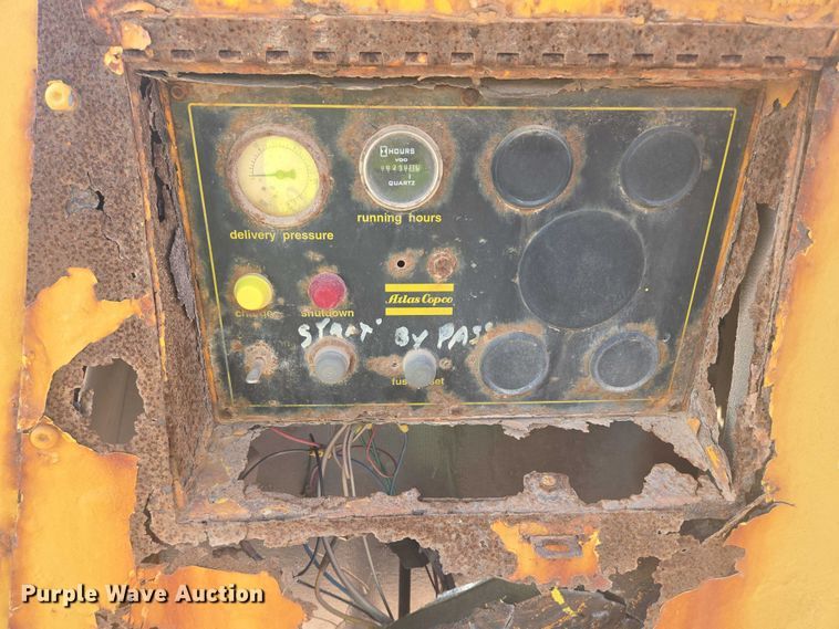 image for item DY1127 1997 Atlas Corp XAS90JD air compressor
