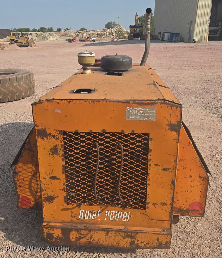 image for item DY1129 Joy Manufacturing G01250P air compressor