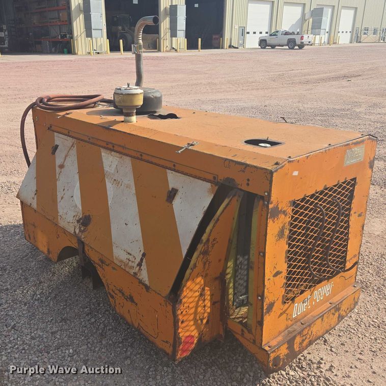 image for item DY1129 Joy Manufacturing G01250P air compressor