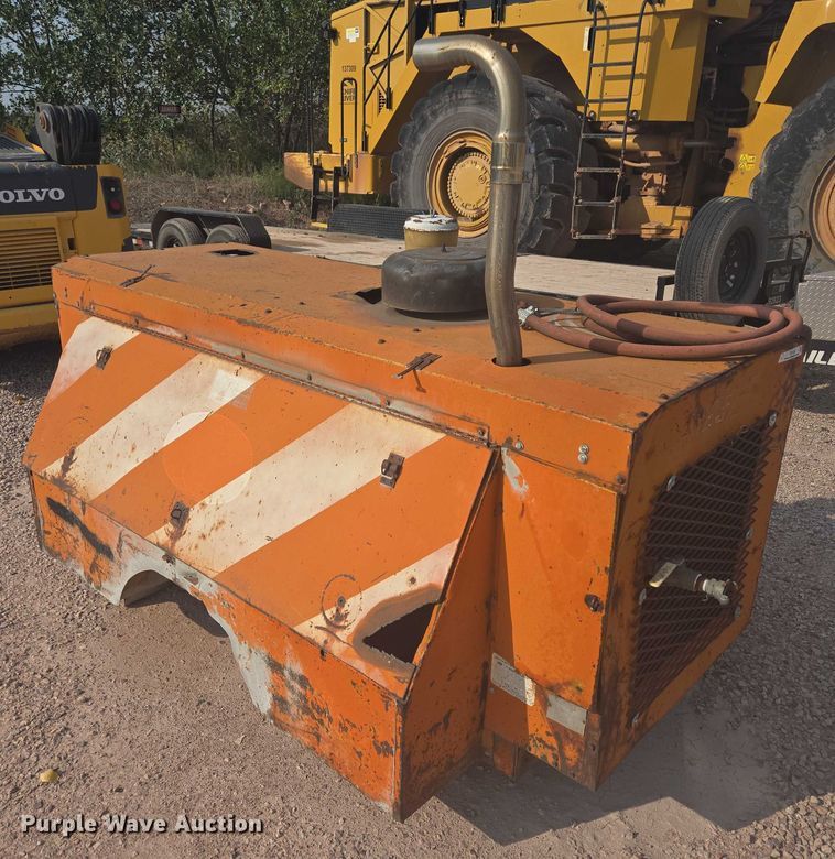 image for item DY1129 Joy Manufacturing G01250P air compressor