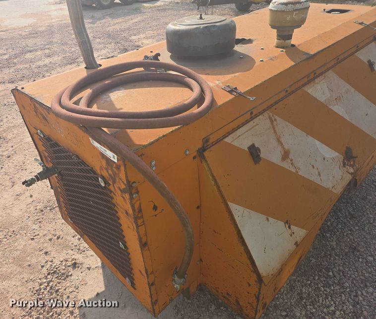 image for item DY1129 Joy Manufacturing G01250P air compressor