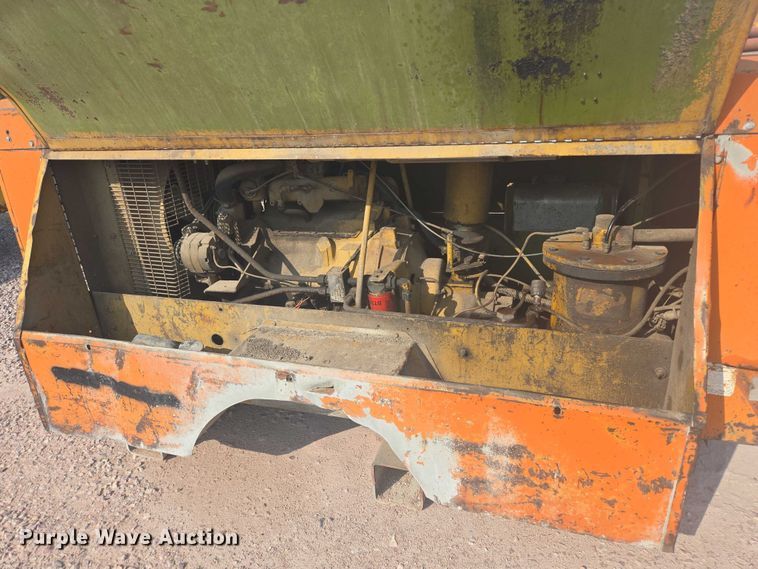 image for item DY1129 Joy Manufacturing G01250P air compressor