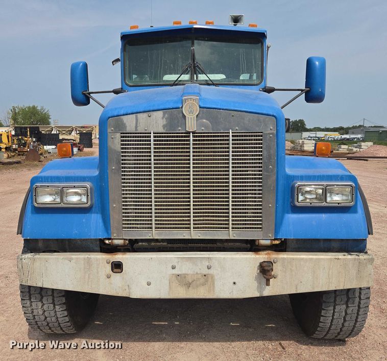 image for item DY1131 1999 Kenworth W900 ready mix truck