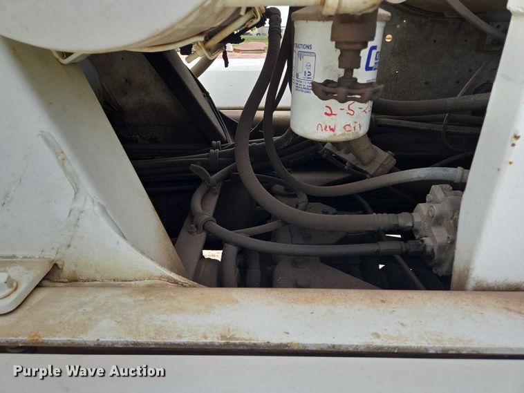 image for item DY1131 1999 Kenworth W900 ready mix truck