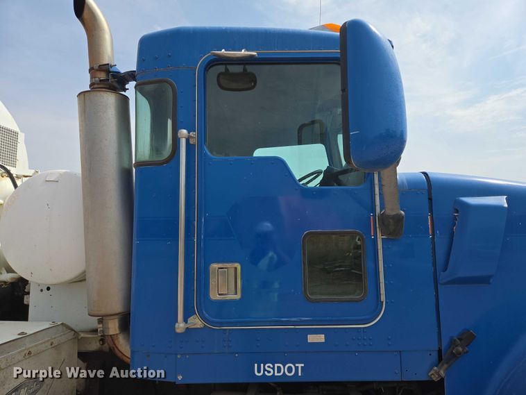 image for item DY1131 1999 Kenworth W900 ready mix truck