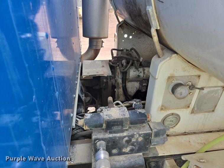 image for item DY1131 1999 Kenworth W900 ready mix truck