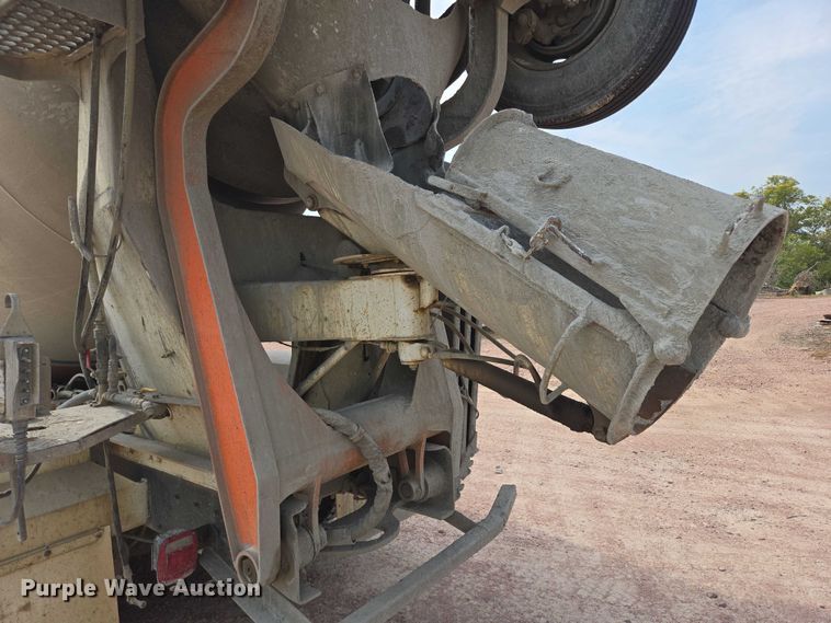 image for item DY1131 1999 Kenworth W900 ready mix truck