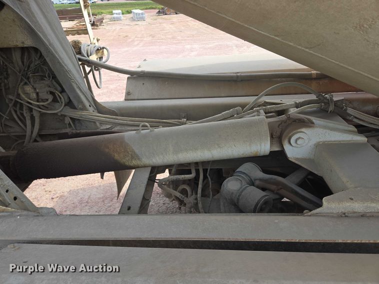 image for item DY1131 1999 Kenworth W900 ready mix truck