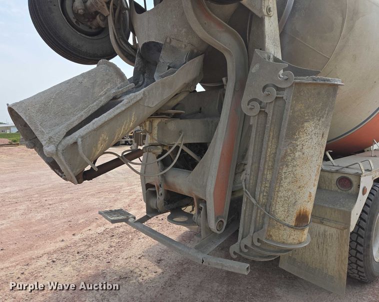 image for item DY1131 1999 Kenworth W900 ready mix truck