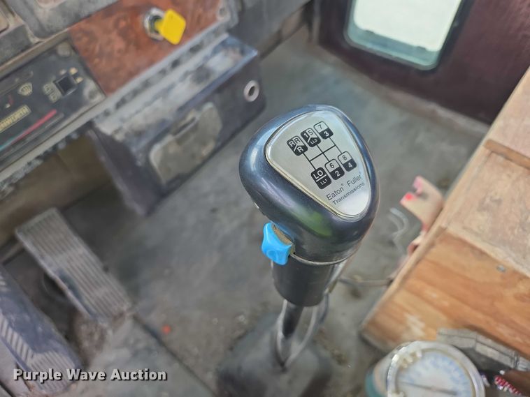 image for item DY1131 1999 Kenworth W900 ready mix truck