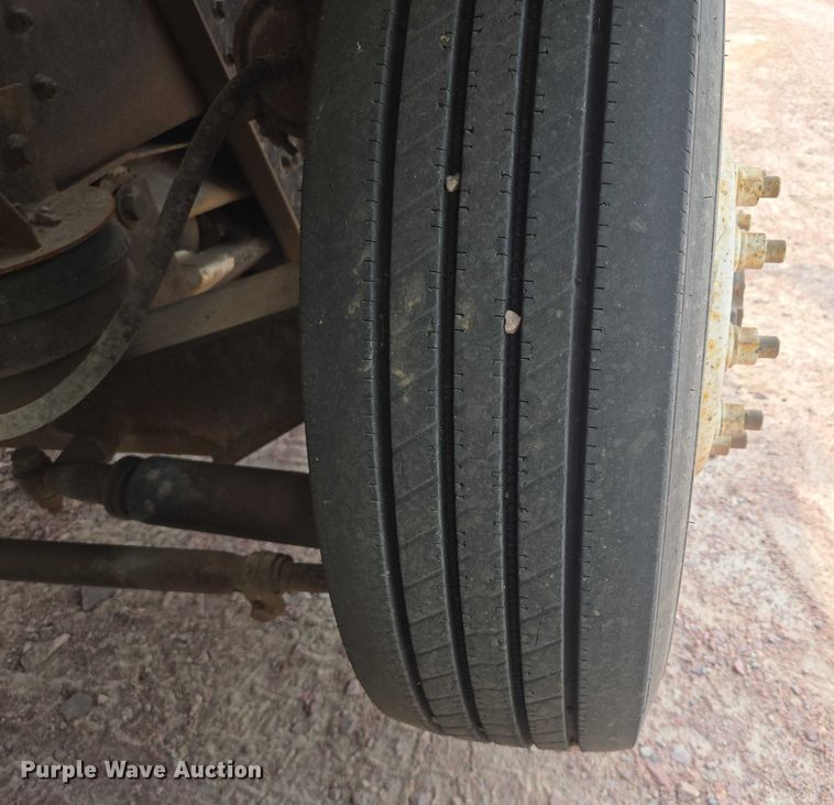 image for item DY1131 1999 Kenworth W900 ready mix truck