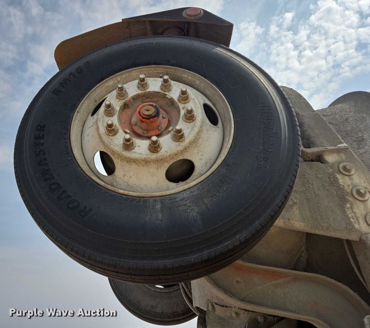 image for item DY1131 1999 Kenworth W900 ready mix truck