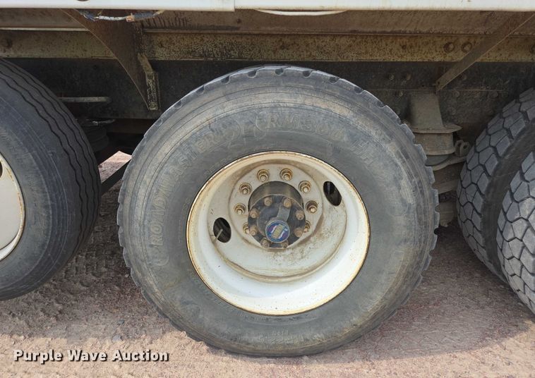 image for item DY1131 1999 Kenworth W900 ready mix truck