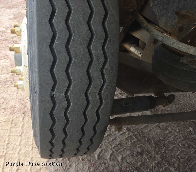 image for item DY1131 1999 Kenworth W900 ready mix truck