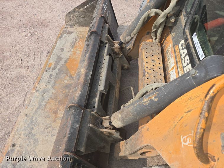 image for item DY1135 2011 Case SV250 skid steer loader