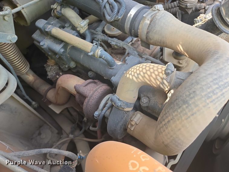 image for item DY1135 2011 Case SV250 skid steer loader