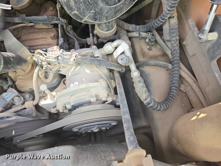 image for item DY1135 2011 Case SV250 skid steer loader