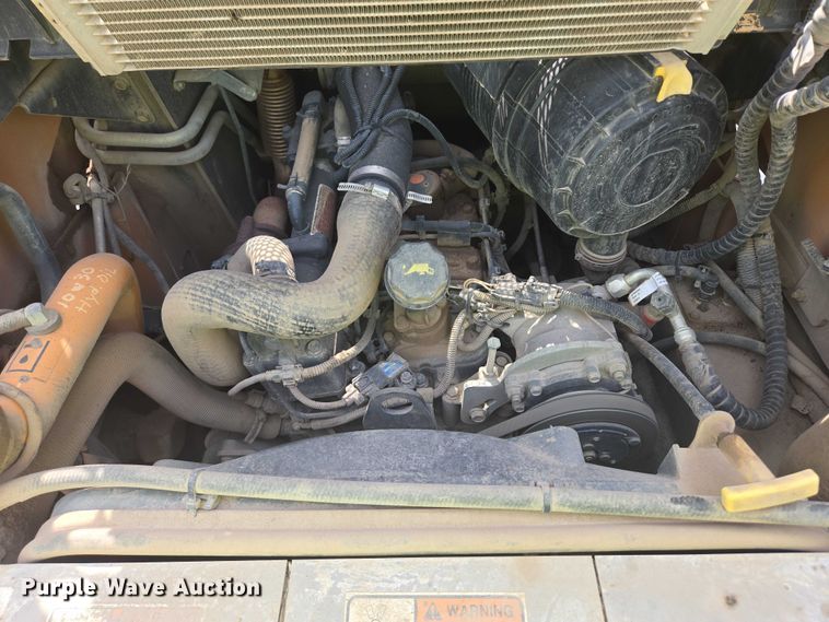 image for item DY1135 2011 Case SV250 skid steer loader