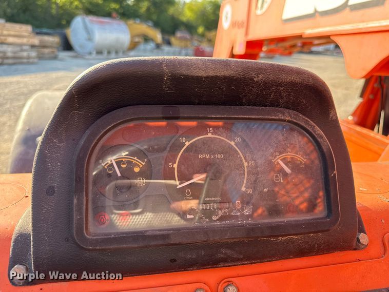 image for item DZ4250 2013 Lull 644E-42 telehandler