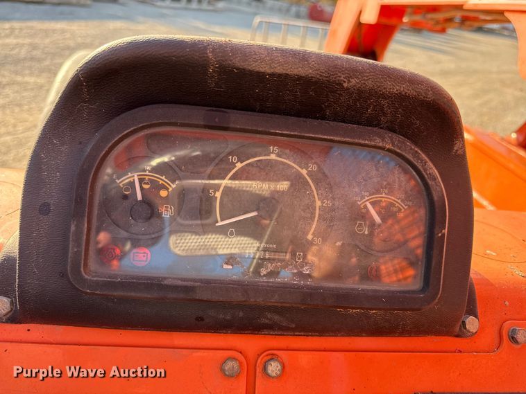 image for item DZ4250 2013 Lull 644E-42 telehandler