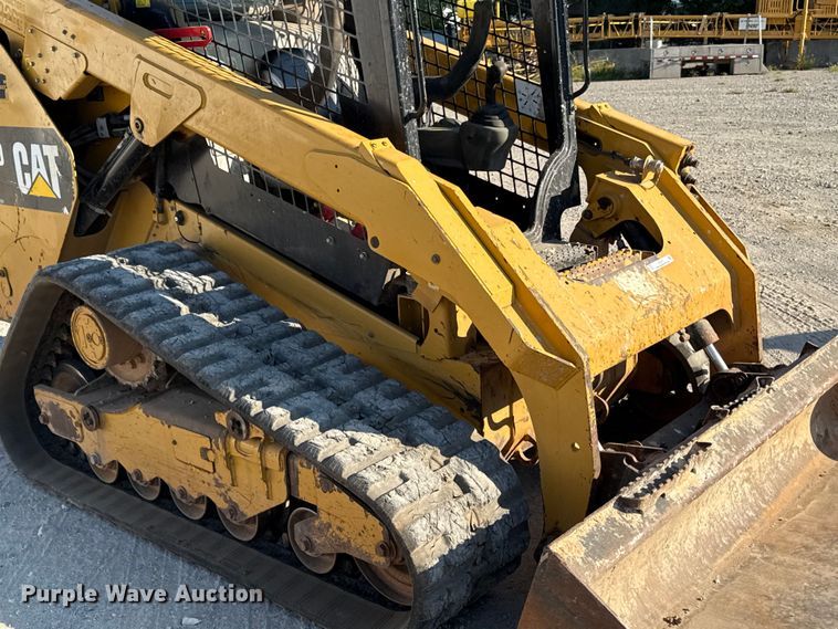 image for item DZ4251 2017 Caterpillar 289D tracked skid steer loader