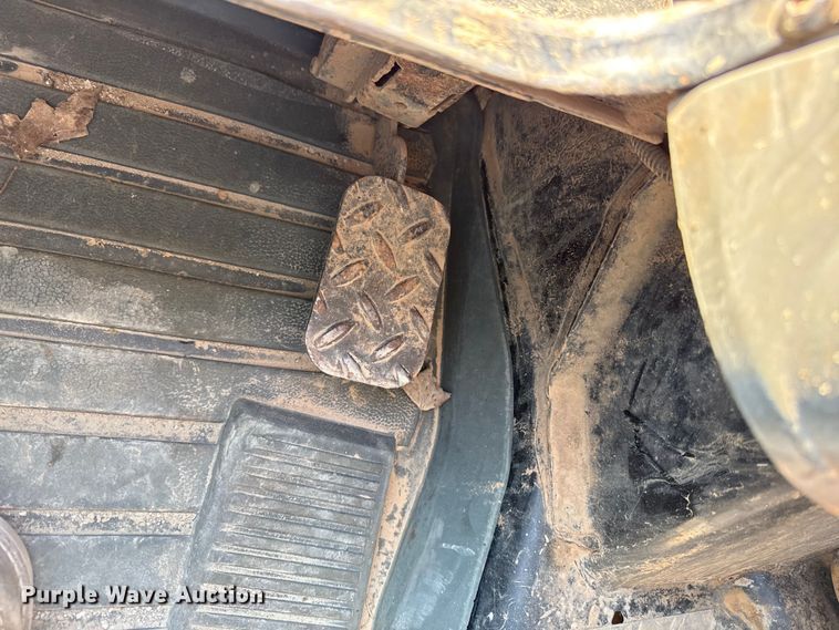 image for item DZ4251 2017 Caterpillar 289D tracked skid steer loader