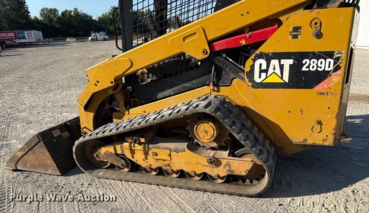 image for item DZ4251 2017 Caterpillar 289D tracked skid steer loader