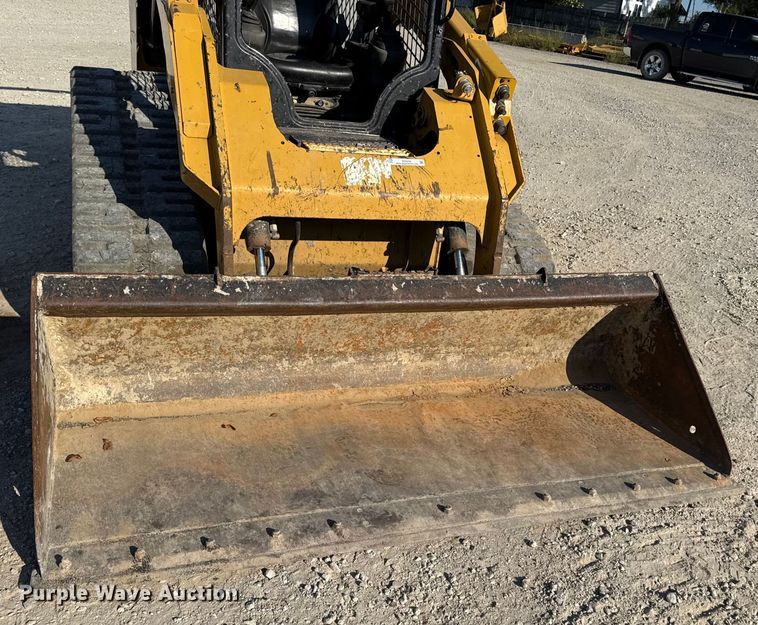 image for item DZ4252 2017 Caterpillar 289D tracked skid steer loader