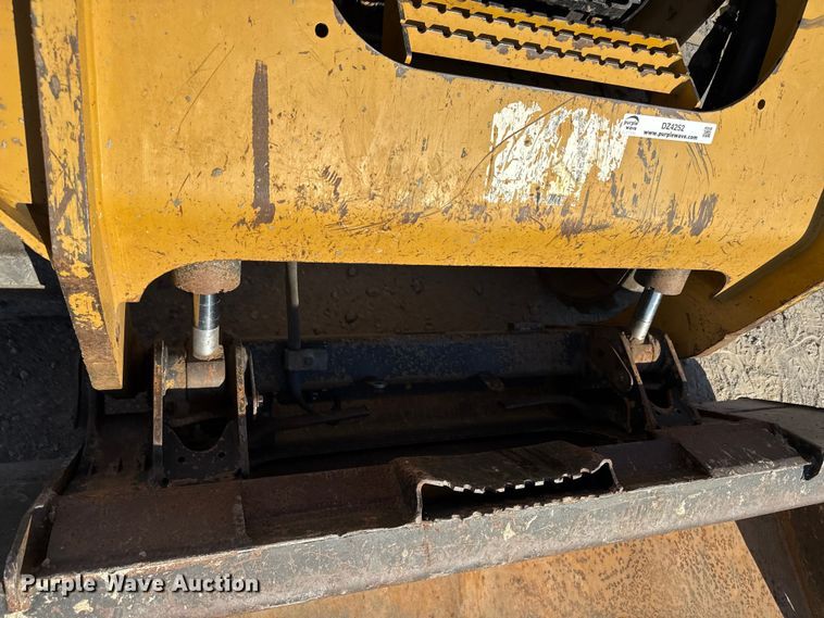image for item DZ4252 2017 Caterpillar 289D tracked skid steer loader