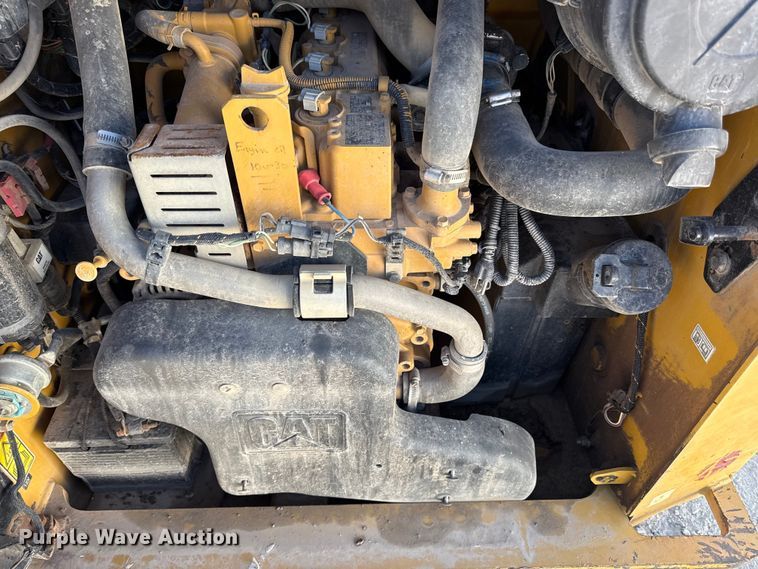 image for item DZ4252 2017 Caterpillar 289D tracked skid steer loader