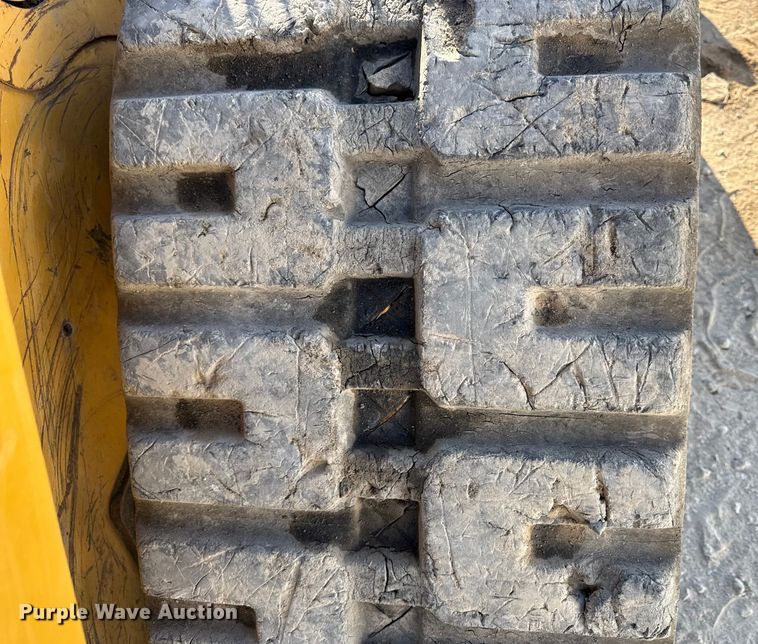 image for item DZ4252 2017 Caterpillar 289D tracked skid steer loader