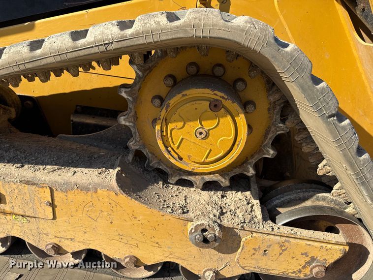 image for item DZ4252 2017 Caterpillar 289D tracked skid steer loader