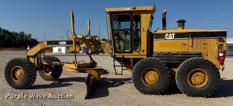 image for item DZ4254 2006 Caterpillar 140H motor grader