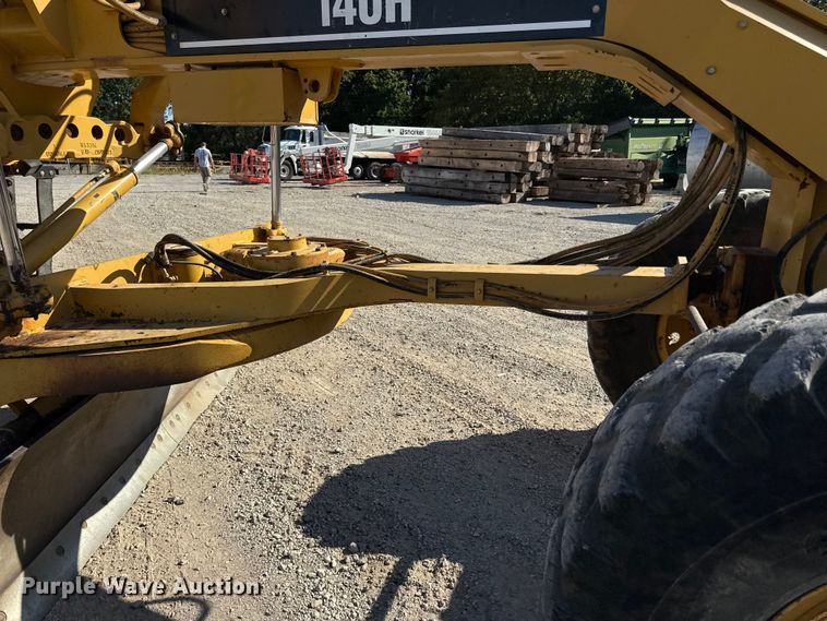 image for item DZ4254 2006 Caterpillar 140H motor grader