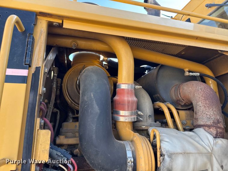 image for item DZ4254 2006 Caterpillar 140H motor grader