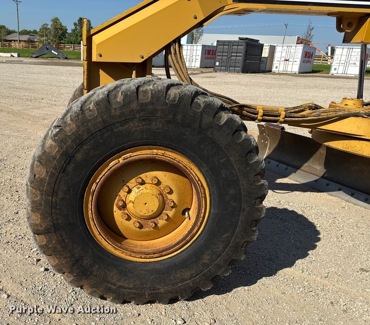 image for item DZ4254 2006 Caterpillar 140H motor grader