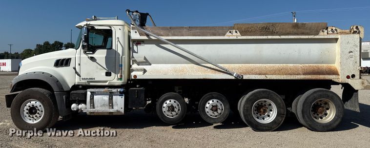image for item DZ4255 2017 Mack Granite GU713 dump truck