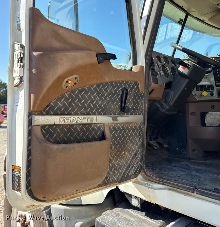 image for item DZ4255 2017 Mack Granite GU713 dump truck