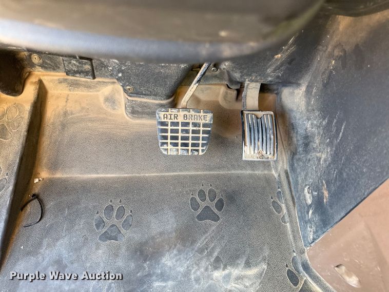 image for item DZ4255 2017 Mack Granite GU713 dump truck