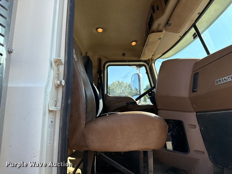 image for item DZ4255 2017 Mack Granite GU713 dump truck