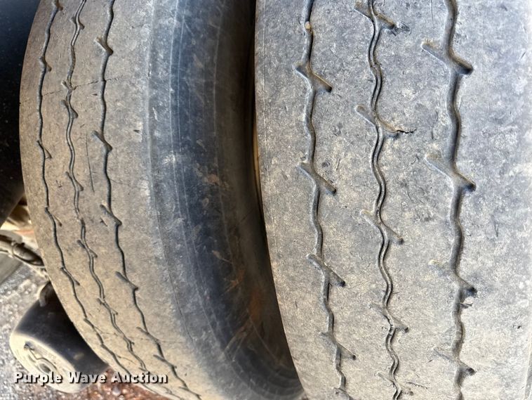 image for item DZ4255 2017 Mack Granite GU713 dump truck