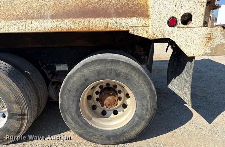 image for item DZ4255 2017 Mack Granite GU713 dump truck