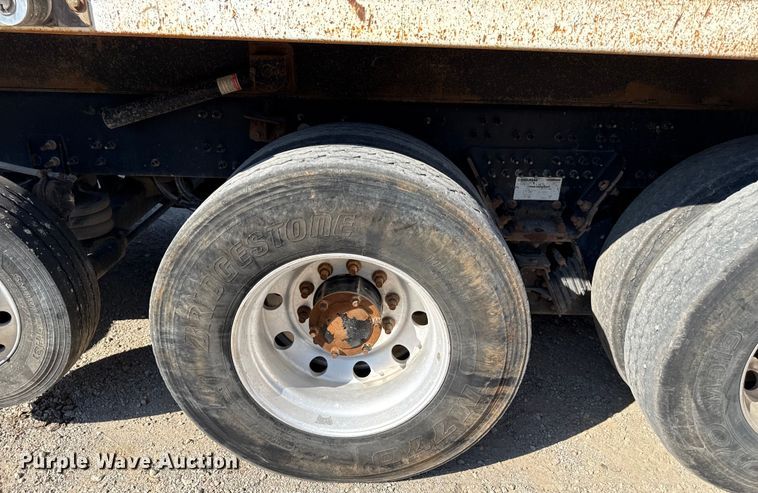 image for item DZ4255 2017 Mack Granite GU713 dump truck