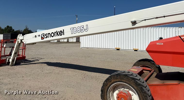 image for item DZ4256 2006 Snorkel TB85JFA boom lift