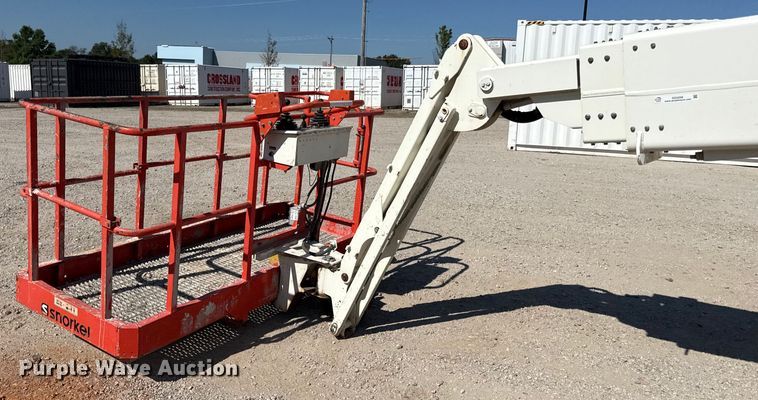 image for item DZ4256 2006 Snorkel TB85JFA boom lift
