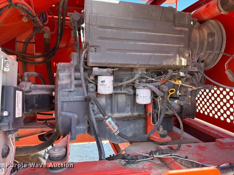 image for item DZ4256 2006 Snorkel TB85JFA boom lift