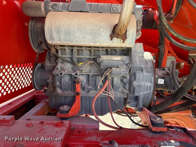 image for item DZ4256 2006 Snorkel TB85JFA boom lift