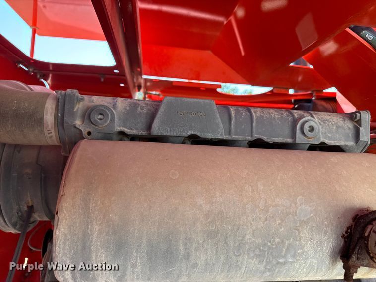 image for item DZ4256 2006 Snorkel TB85JFA boom lift